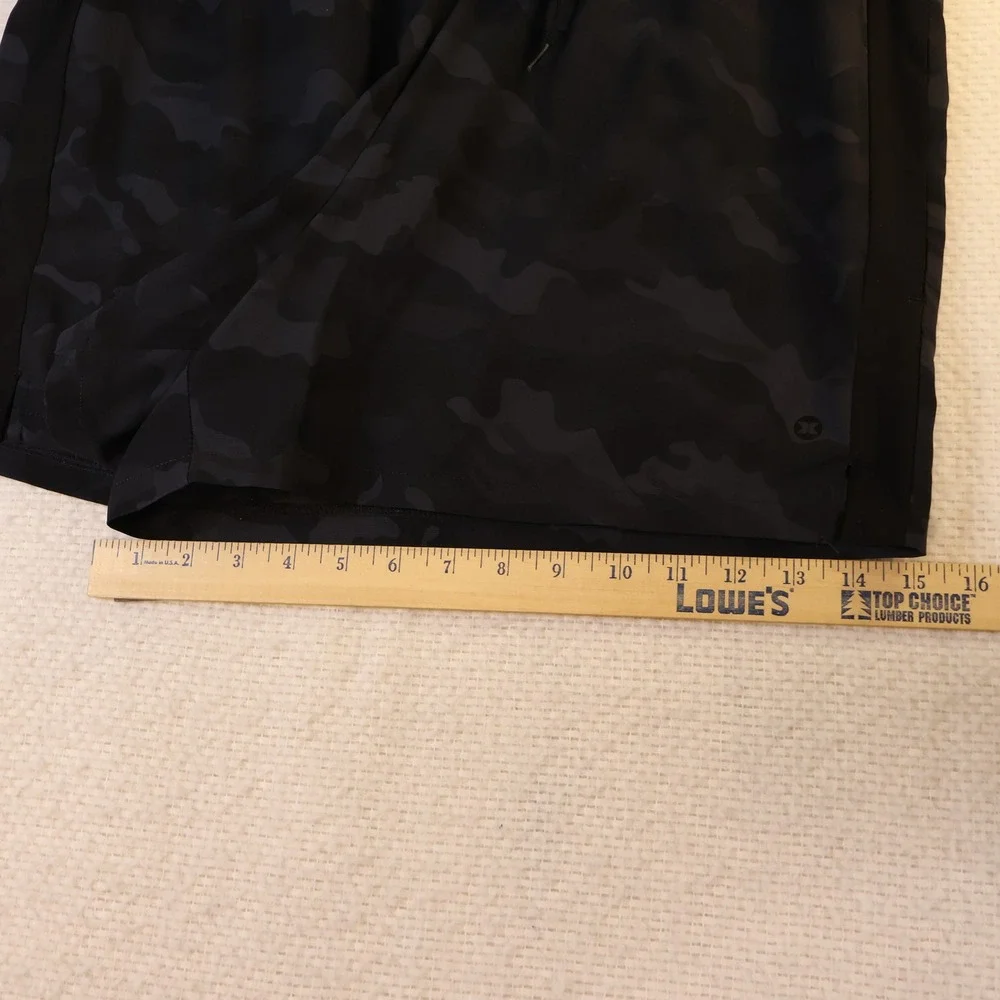Xersion Mens XL Shorts Black Camo Elastic Waist Drawstring Athletic Training